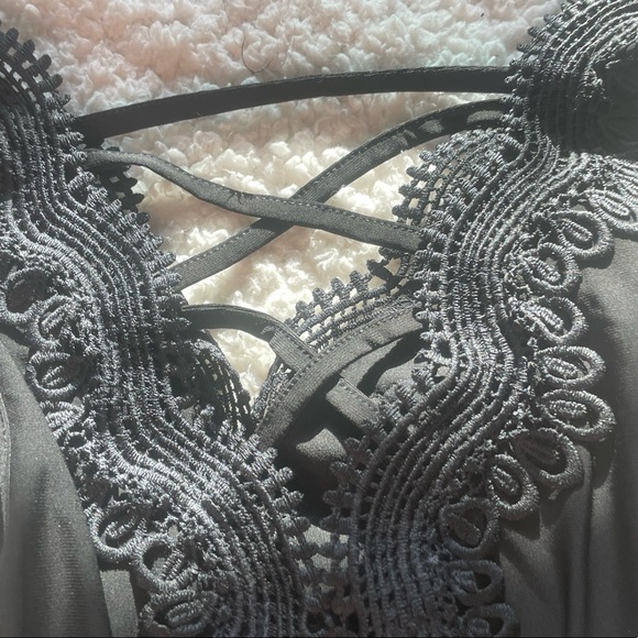 Lace Black Tank Top - Picture 3 of 6